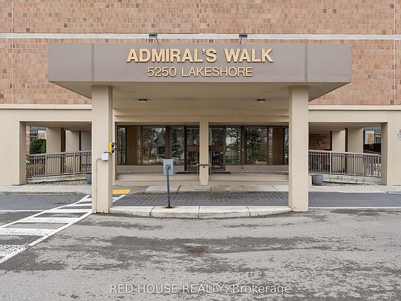 3rd image of 5250 Lakeshore Rd #809