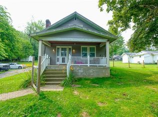 1085 & 1089 Collinsburg Rd, West Newton, PA 15089
