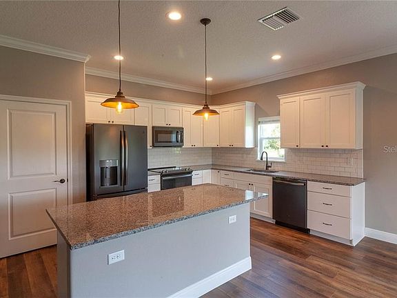 3rd image of Kumquat Ave Lot 5