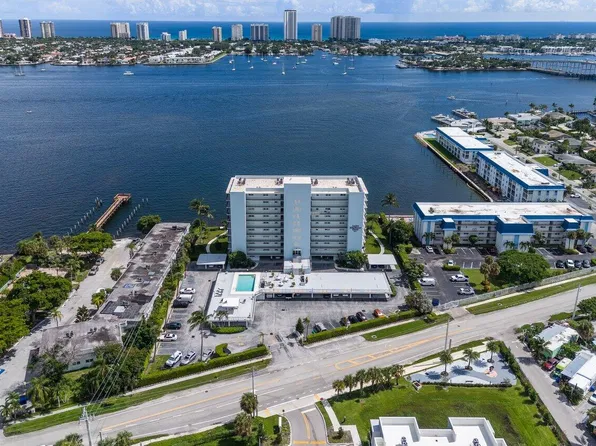 3040 Lake Shore Drive #502, Riviera Beach, FL 33404
