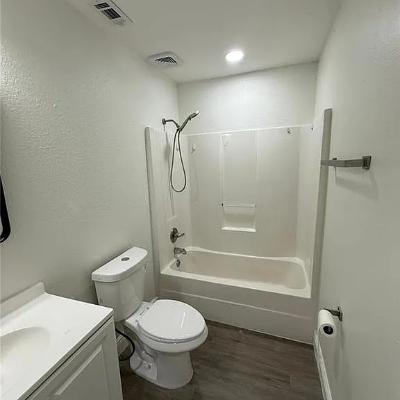 5248 Confederate Dr — Photo 20