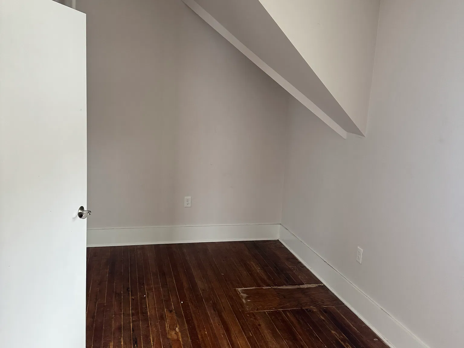 1 bed, $1,200 — Photo 2