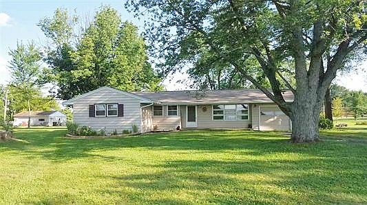 2nd image of 7701 Lower Huntington Rd