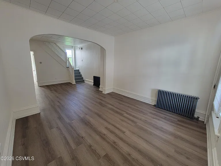 934 W Independence St — Photo 2