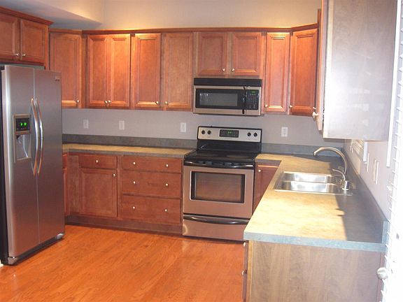 5th image of 3217 Orchard Grass Ln