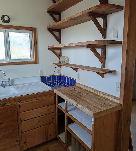 415 Grantsdale Rd — Photo 6