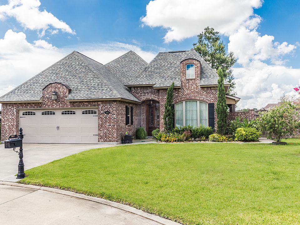 1st image of 1017 Richmond Cir
