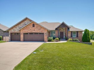 5390 S Oxynard Street, Springfield, MO 65810