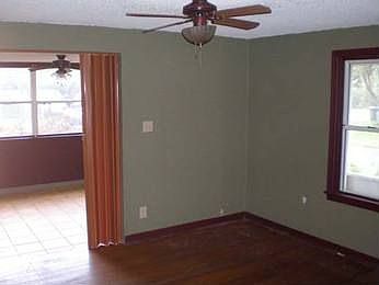 5th image of 4106 29th St N