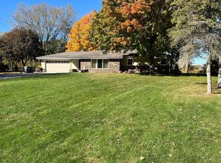8702 Hart Dr, Wind Lake, WI 53185