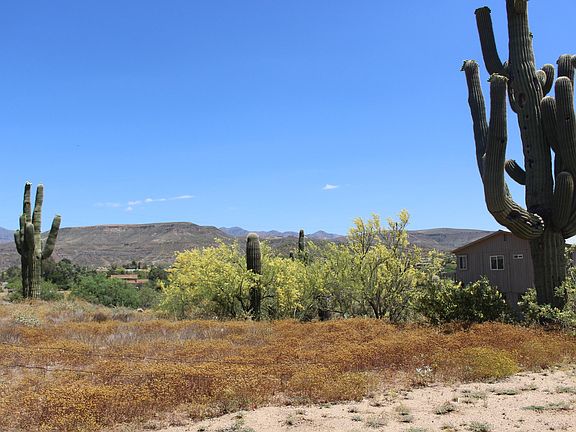 3rd image of 33247 S Canyon Rd