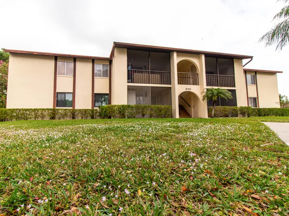 4987 Sable Pine Cir APT D2, West Palm Beach, FL 33417