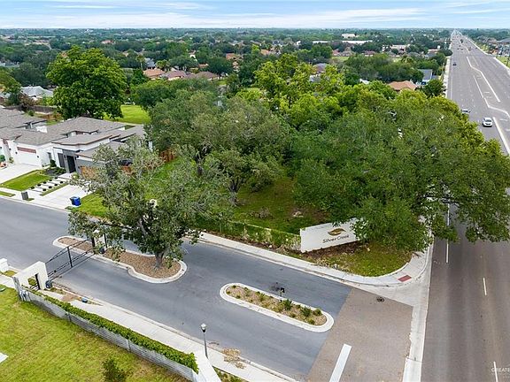 4th image of 3700 Wisteria Ave