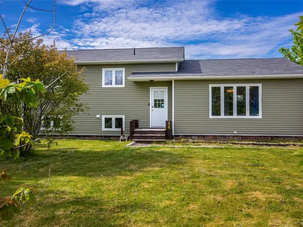 44 All Saints Road, Conception Bay South, NL A1X2A4