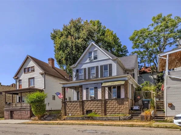 211 E 7th Ave, Tarentum, PA 15084