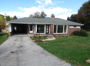 448 Hill N Dale Dr, York, PA 17403