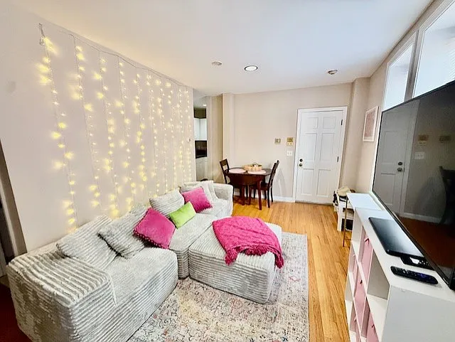 2 Thacher St #3 — Photo 13