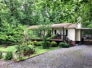 3101 Clintwood Rd, Midlothian, VA 23112