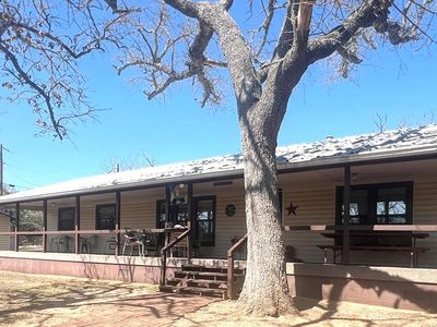 290 Green Oak Dr, Kerrville, TX, 78028