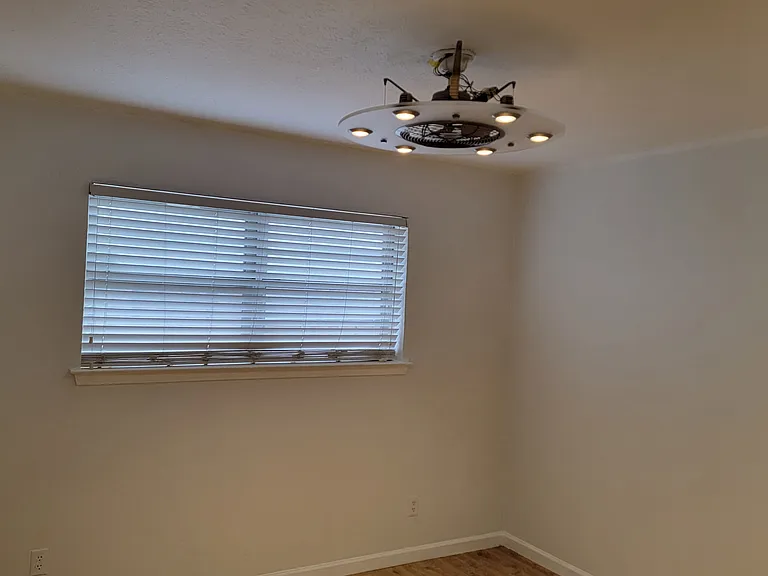508 Birch Ln — Photo 8