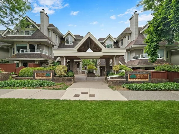 3628 Rae Ave #211, Vancouver, BC V5R 2P5