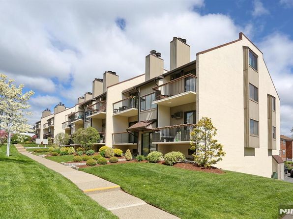 203 W Ridge Mews #203, Wood Ridge, NJ 07075