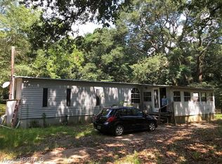 7620 Roberson St, Irvington, AL 36544