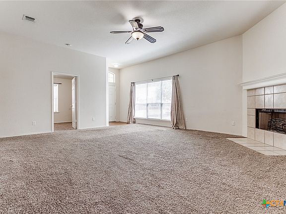 4th image of 2154 Hidden Mdw