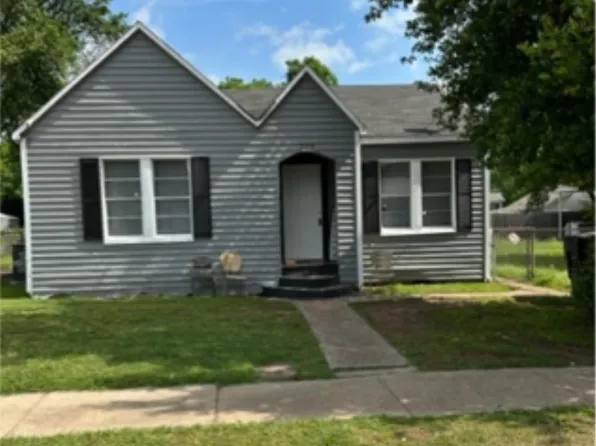 223 Edwards St, Bossier City, LA 71111