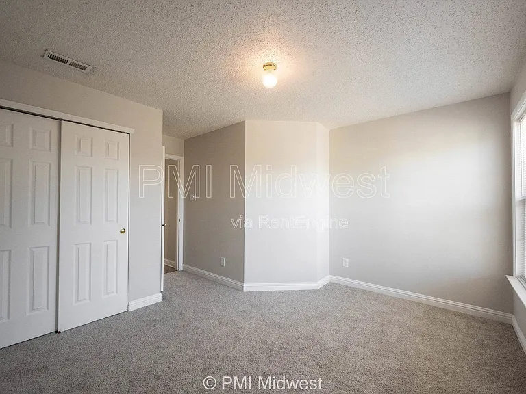 859 Runnymede Dr — Photo 39