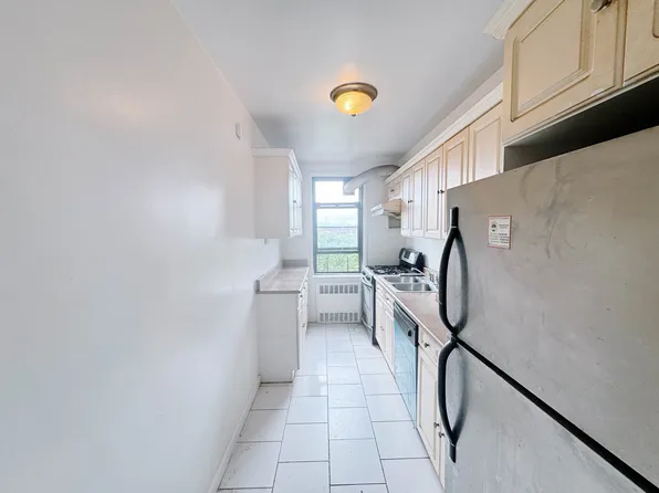 150-40 71st Avenue image 10 of 21