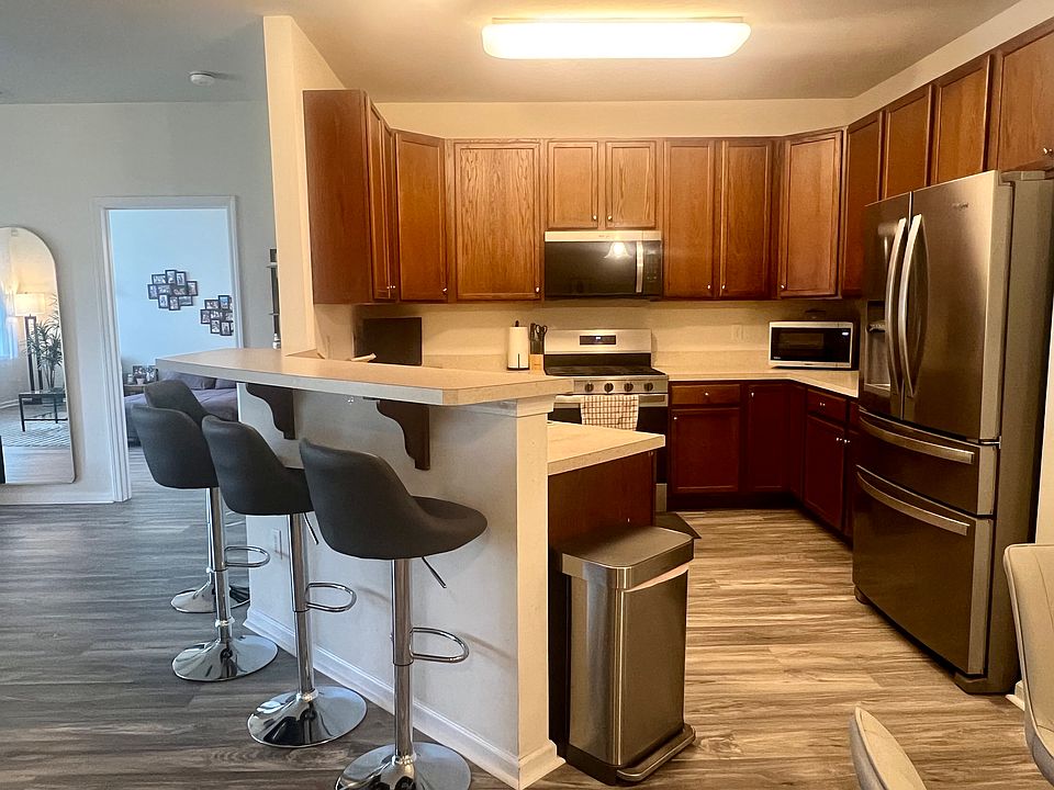Counter top seating in the kitchen