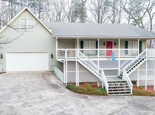 210 Rose Rd, Cleveland, GA 30528