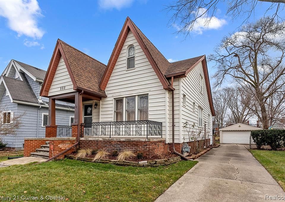 888 Rivard Blvd, Grosse Pointe, MI 48230 Zillow