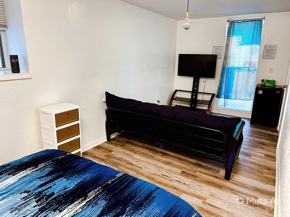 2740 Park Ave #BASEMENT