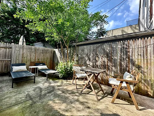 Rented by Owner | media 8