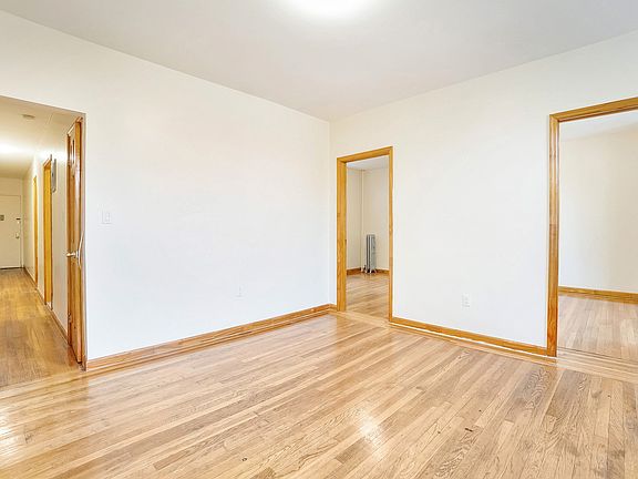 3rd image of 6711 Fort Hamilton Pkwy #5DD