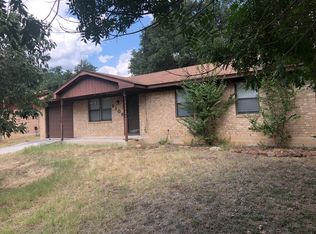 2104 Calvert Rd, Brownwood, TX 76801