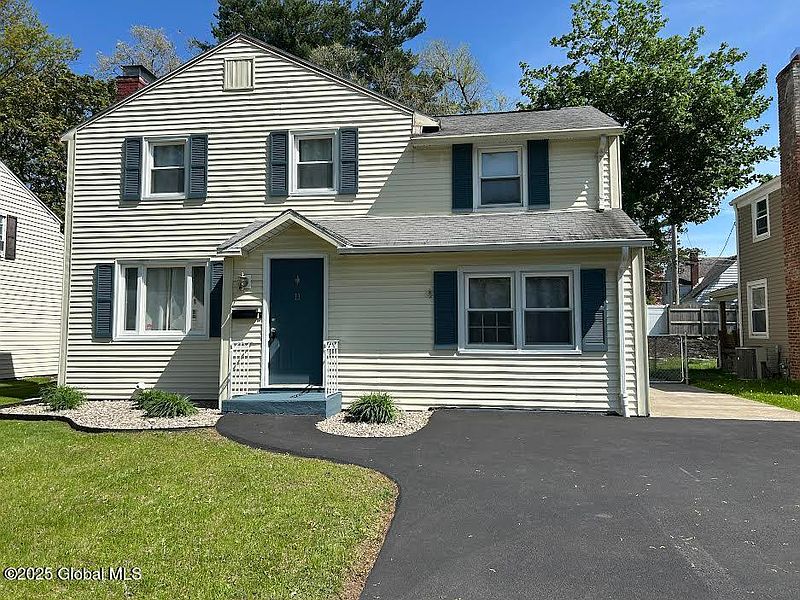2nd image of 11 Jermain Street