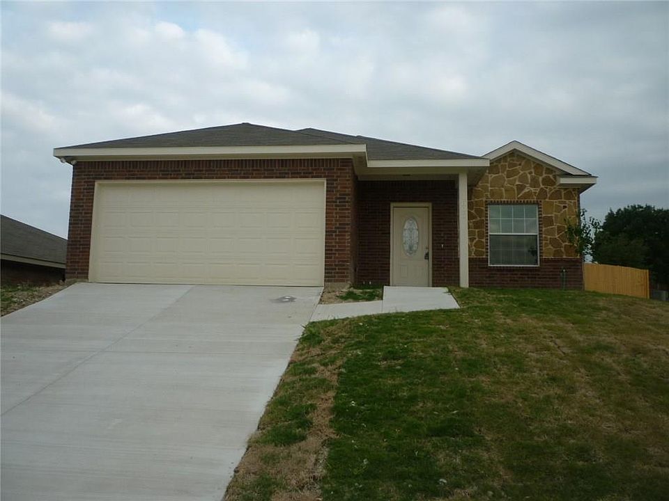 1st image of 1602 Sax Leigh Dr