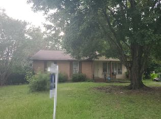 109 Gatlin Dr, Hopkins, SC 29061