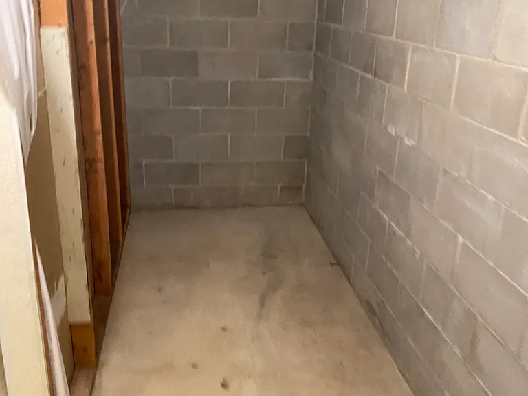 814 Gayle St — Photo 30