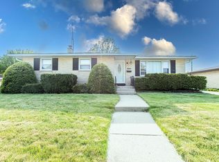 8650 33rd Ave, Kenosha, WI 53142