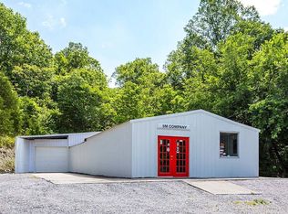 1866 S Bardstown Rd, Mount Washington, KY 40047