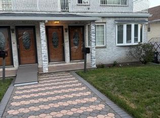 25322 147th Rd Floor 1, Rosedale, NY 11422