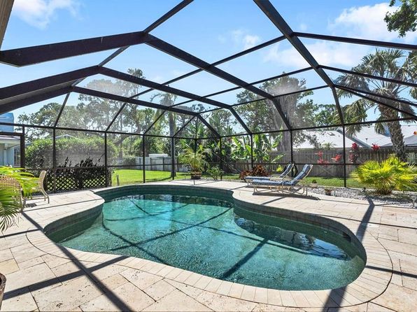 1069 Truman St, Nokomis, FL 34275