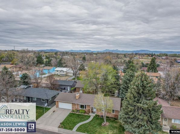 1007 20th St, Wheatland, WY 82201