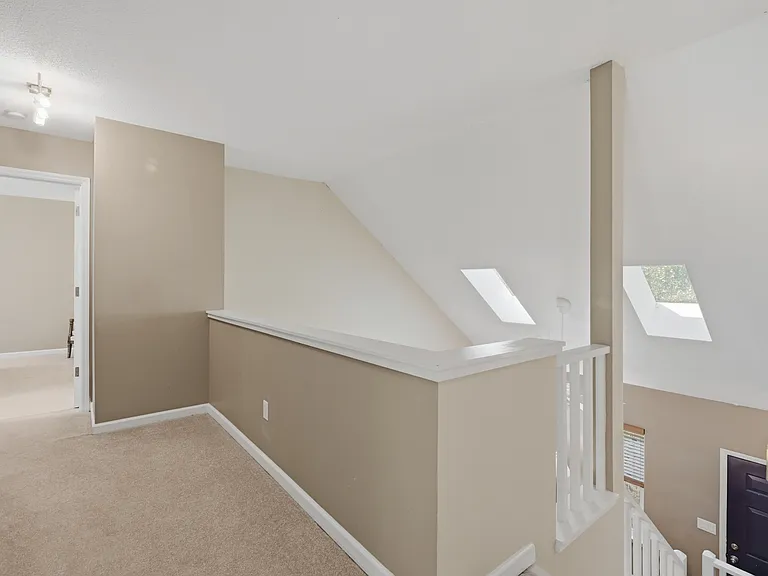 206 Covington Dr — Photo 21