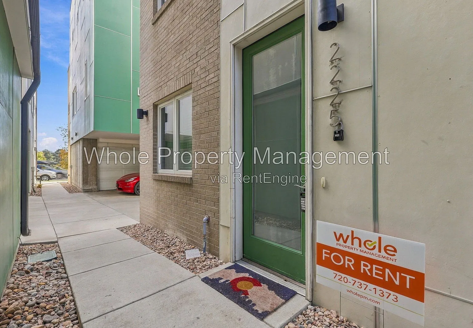3 bed, 3.5 bath, 1650 sqft, $3,500 — Photo 2