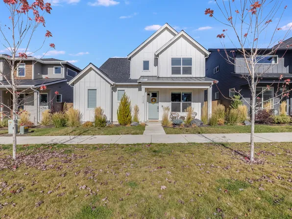 21138 NE Beall Dr, Drive Bend, OR 97701
